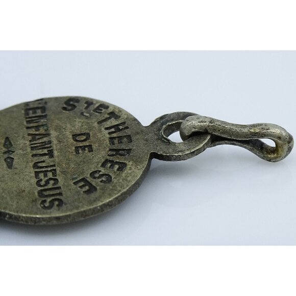 Vintage Saint St Therese Medal Figural Pendant French Quote France Bernard - Picture 3 of 3
